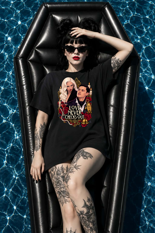Love Never Checks Out - Unisex Heavy Cotton Tee