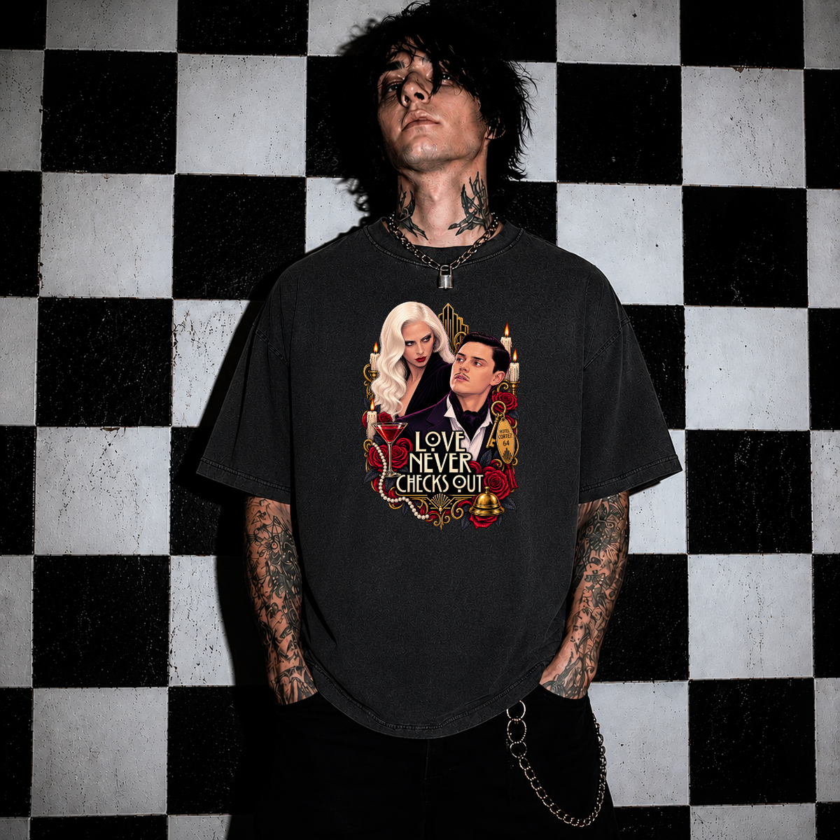 Love Never Checks Out - Unisex Heavy Cotton Tee